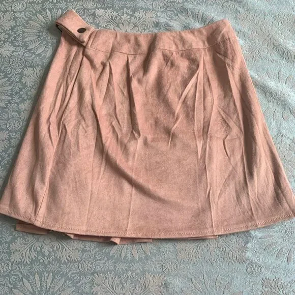 Indikah mini faux suede pleated wrap around skirt - Picture 3 of 7